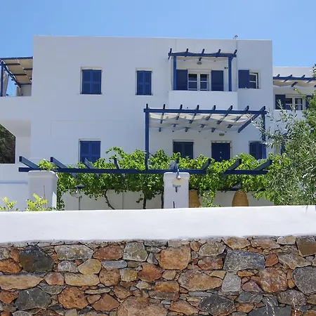 Glarontas Apartment